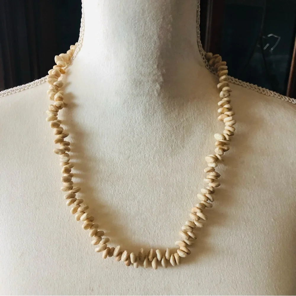 Vintage boho Scolecite beaded necklace